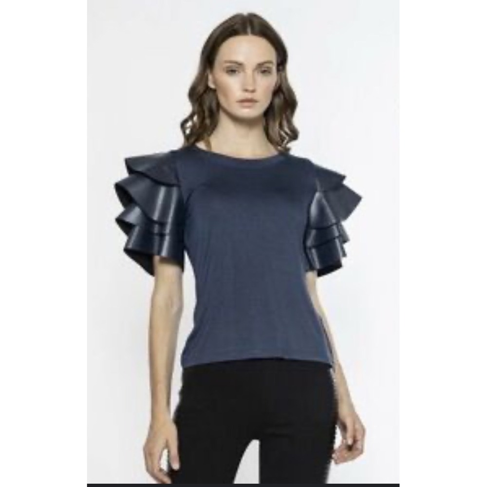 Gracia Top Navy Blue Faux Leather Ruffle Sleeve Crew Neck Short‎ Sleeve XL